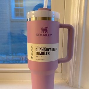 Stanley Quencher H2.0 FlowState Tumbler (40oz, Lilac)